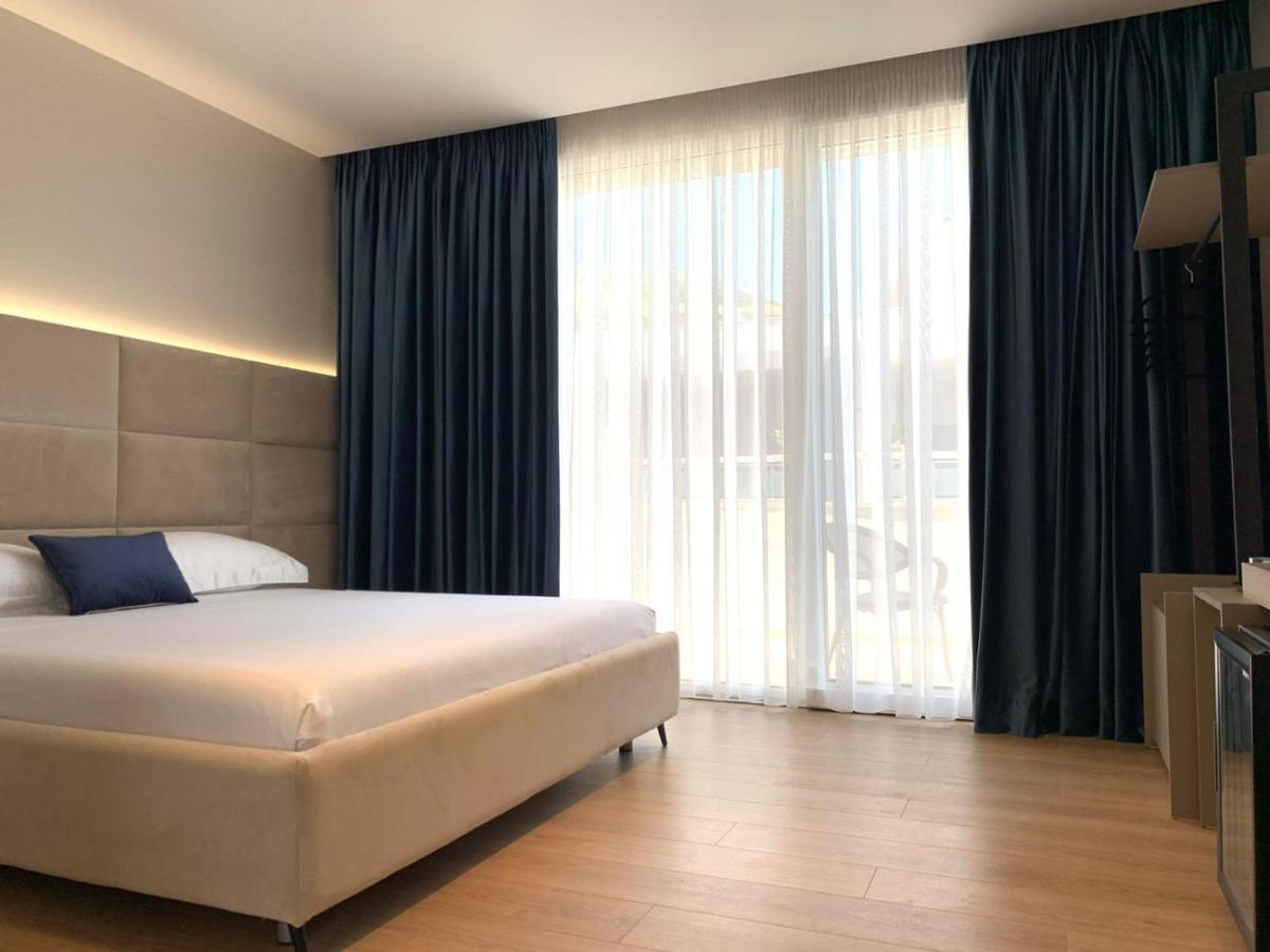 מלון Vlorë Grand Mirage מראה חיצוני תמונה